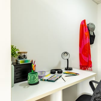 Silver En Suite City View - Image 6